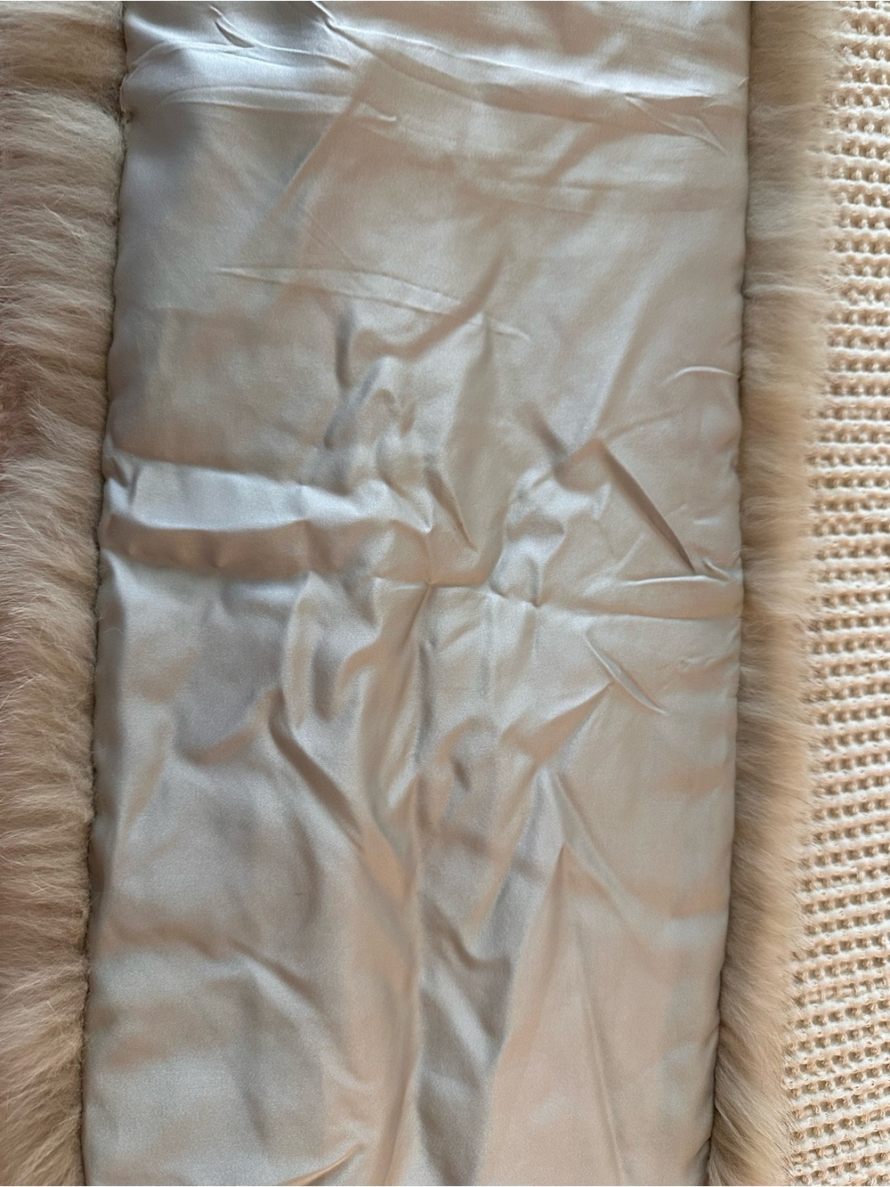 UEC Vintage  mid-century luxury, genuine Fur Stole - Picture 13 of 15